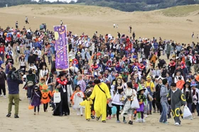 人気俳優 永尾柚乃さん、ハロウィン仮装で登壇！「鳥取ハロウィン楽しみ大使」就任発表会