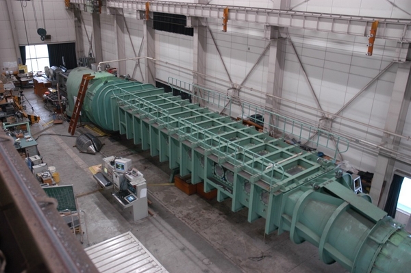 大型キャビテーション試験水槽 （模型船を用いることができる第2計測胴）