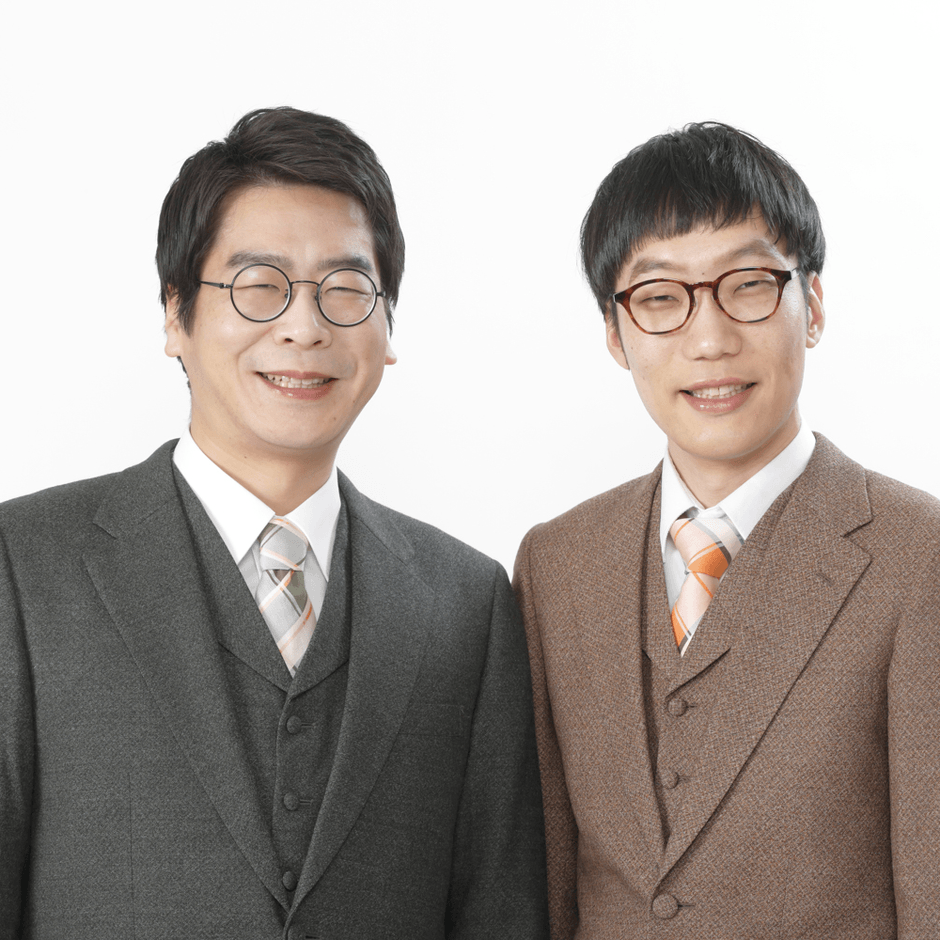 男性ブランコ ©YOSHIMOTO KOGYO CO.,LTD.