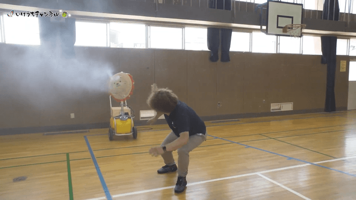 濡れないか?実証実験をされる田中先生