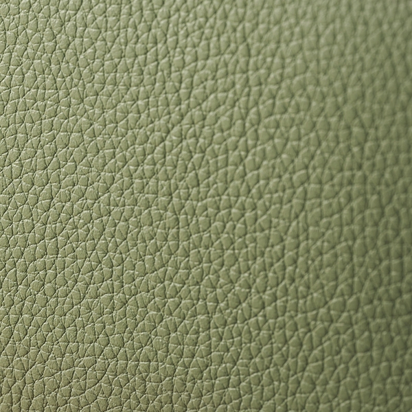 〈ラークグリーン〉 安らぎを与える、爽やかで優しいトーンのグリーン。　明るさの中に上品さがあり、暖かい季節のお出かけにもおすすめ。