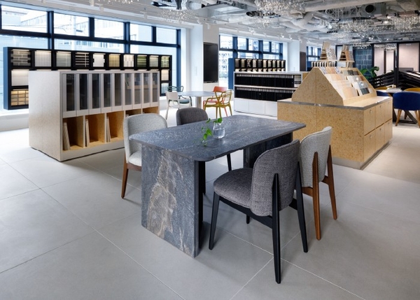 テーブル：4D CERAMICS JATOBA BROWN 4D