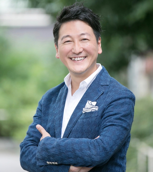 堀潤さん