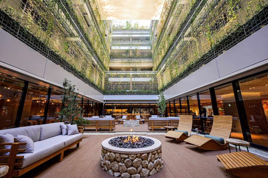 GOOD NATURE HOTEL KYOTO（中庭）