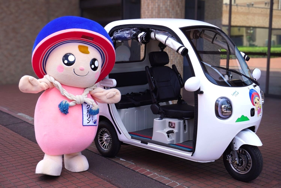 伊勢原市ゆるキャラ　クルリンとビベルCOCO