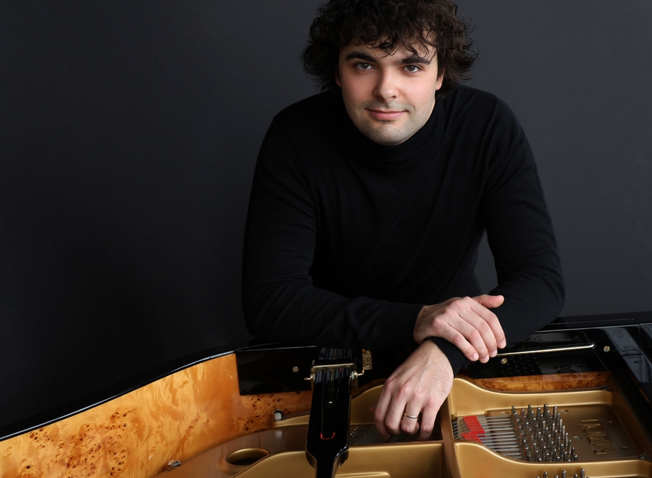 マルティン・ガルシア・ガルシア(ピアノ)　(C)Fadil Berisha