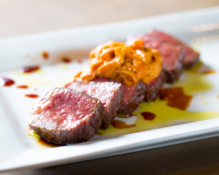 極上旬熟成ステーキ雲丹添え1人前