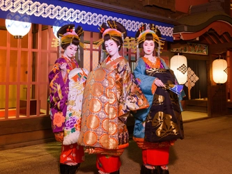 ＜京都・映画村＞江戸の町を和の装飾や和灯り、花魁道中で彩る ナイトイベント「夏の宵祭」8月に10日間限定開催！