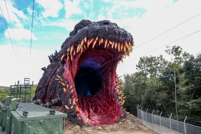 ▲最恐ジップラインを飛びまくれ!
