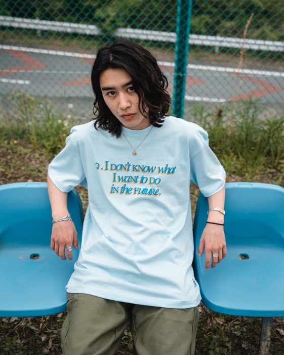 Q&A T-shirt/Sax Blue