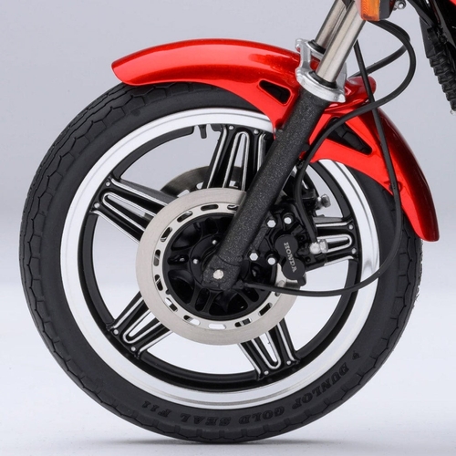 AUTOart 1/12スケール ホンダ CB750F 「バリバリ伝説」 (「巨摩 郡」 ヘルメット付属)