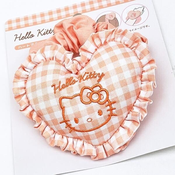 サンリオのハート型シュシュ