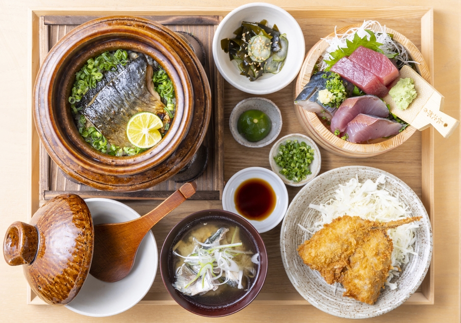 網代サバめし 定食付き 3,058円