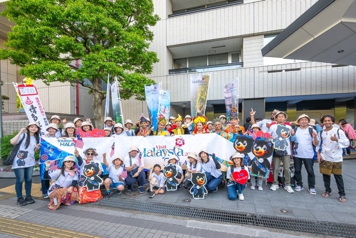 パレードを通じて、国際交流の場が広がる