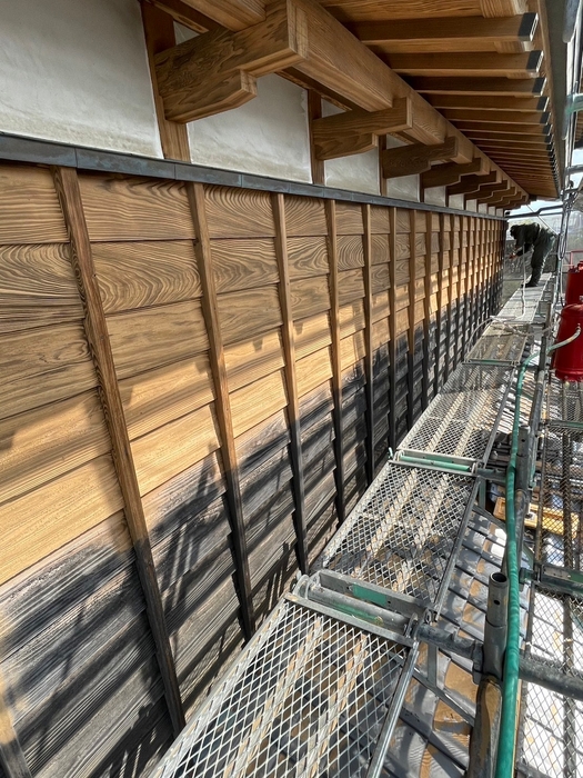 エアー鉋 施工中壁面(2)