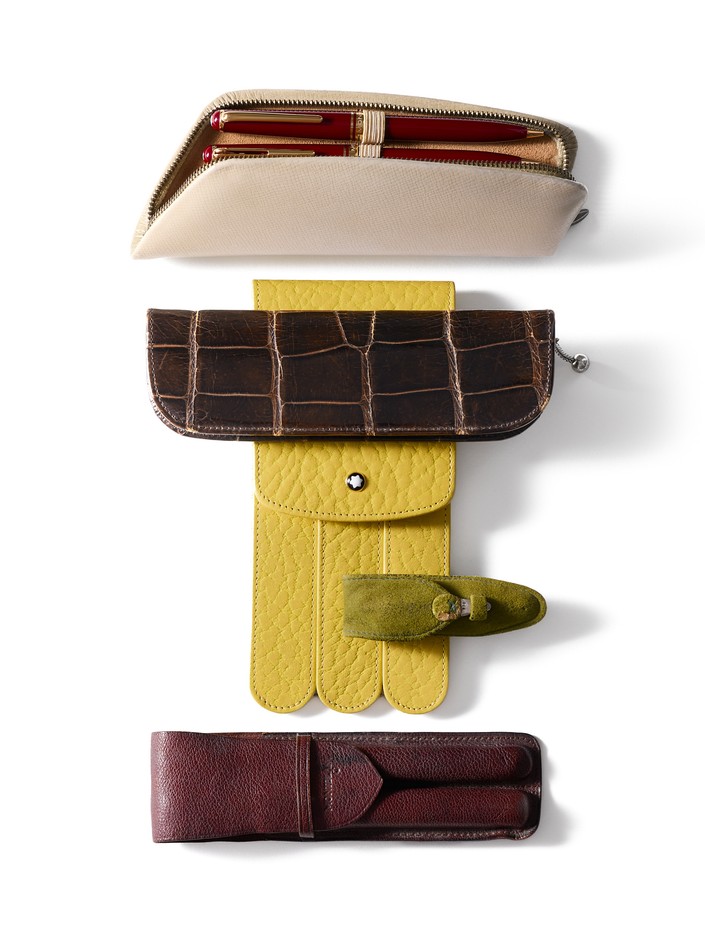 大切な筆記具を守るために誕生したレザー製ペンポーチ　Valentin Bouquio