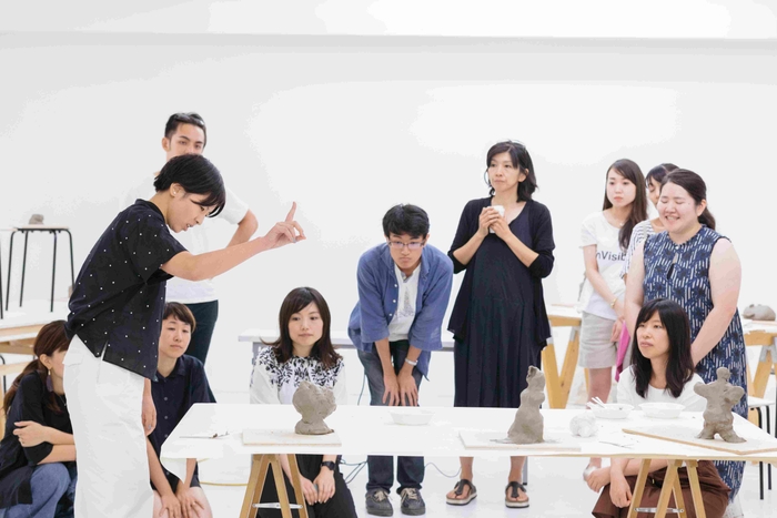 「アートが持つ創造性や想像力を用いて、社会に新たな価値をつくり、行動する人」を育てる市民大学 Relight Committee