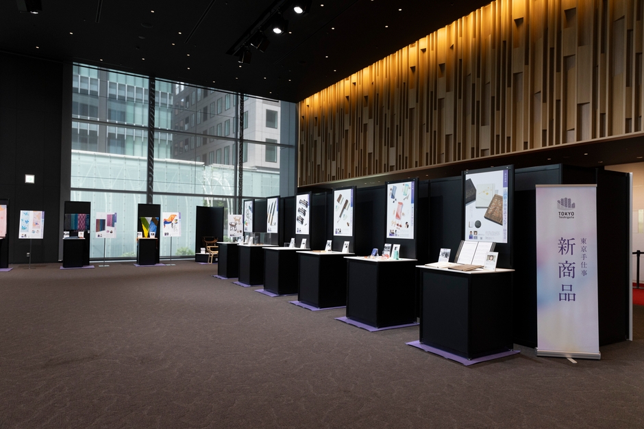 支援商品展示(令和6年度の様子)