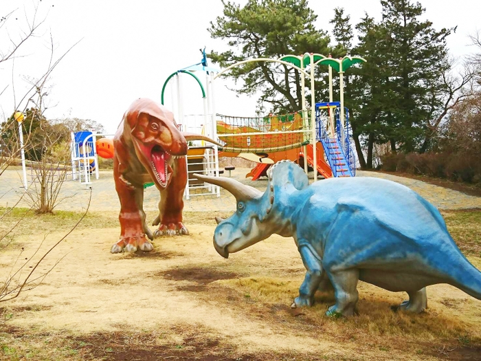 小室山公園恐竜広場０１