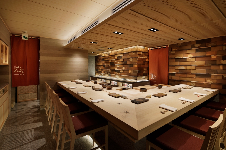 「鮨 銀座おのでら」総本店内観