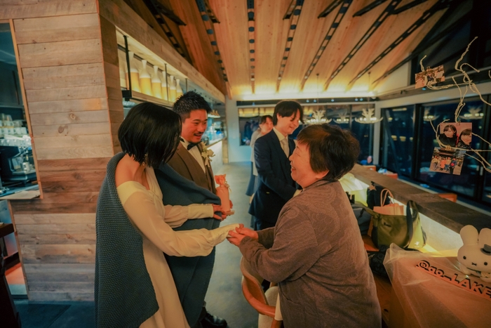 おめでとうと、ありがとうをシンプルに