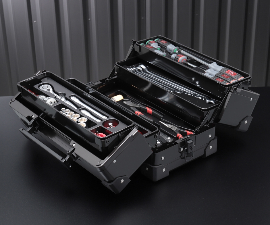 <両開き 9.5sq. 63点工具セット メタルブラック SK36320WZMTBKEM>