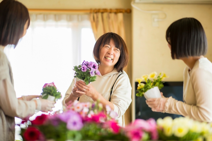 花に触れながらSDGsを学ぶワークショップ