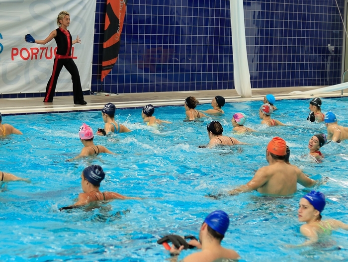 次のキレイヘプロジェクトは<運動><食><ライフスタイル>など多様な分野の専門家と作り上げる