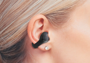 「耳の形は100人いれば100通り。」 NUARLイヤーカフ型イヤホン「νClip」の 30日間フィッティング・キャンペーンを実施 ～ クリップ型イヤホンへの不安を安心に変える新しい試み ～