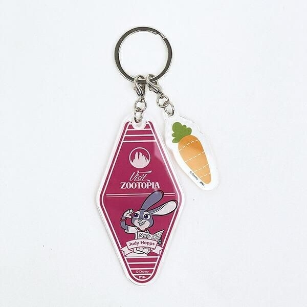ディズニーの人気作品ズートピアのアクリルキーホルダー