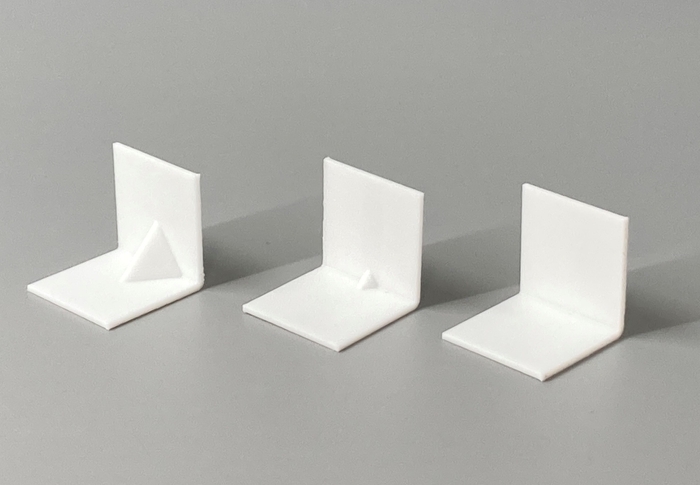 <展示品①> 筐体設計の最適化による軽量化技術