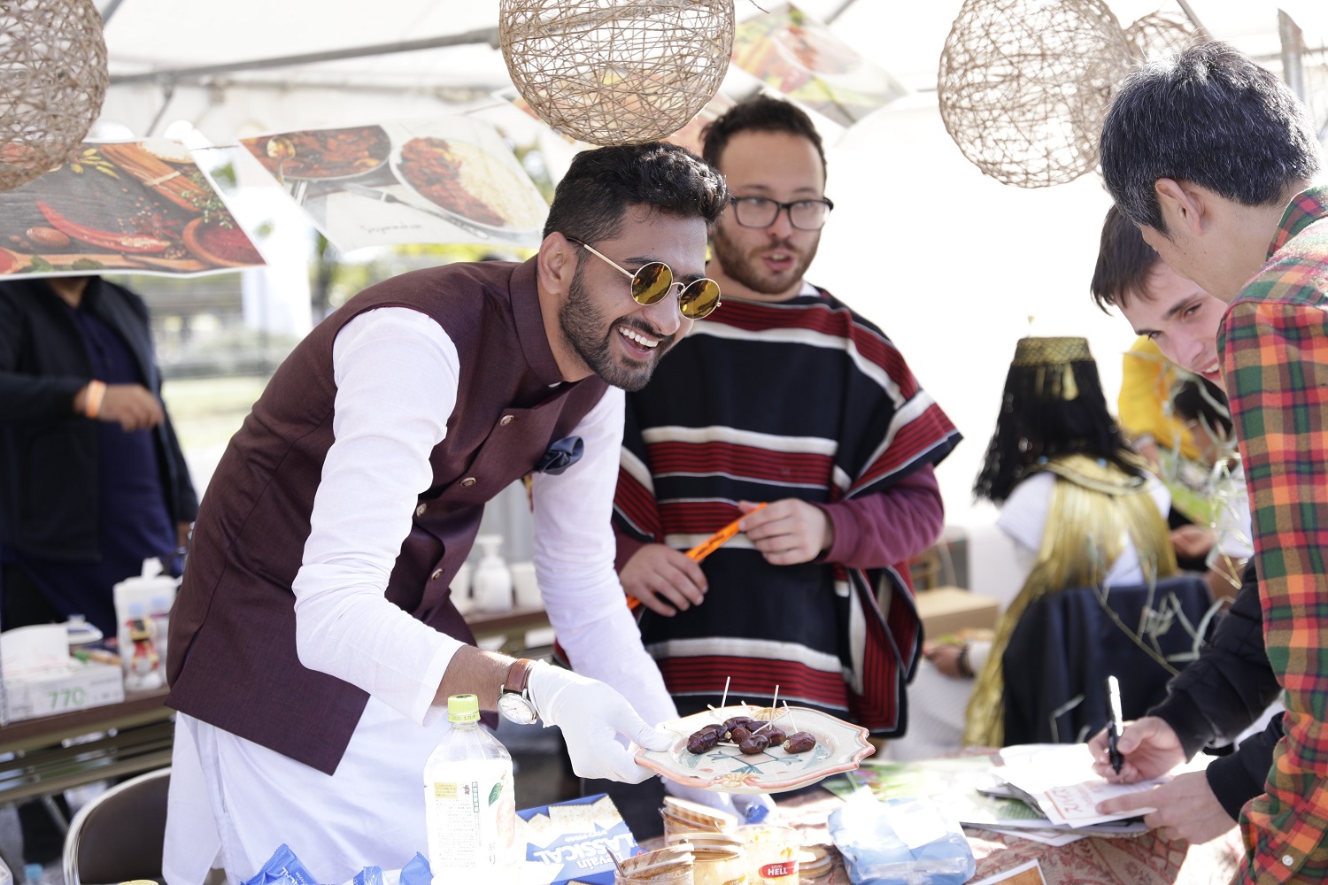 「淡路島から兵庫、世界へ」をテーマに、兵庫五国や世界中から30店舗が集結『つながるマルシェ』 11月11日(土)12日(日)に限定開催!