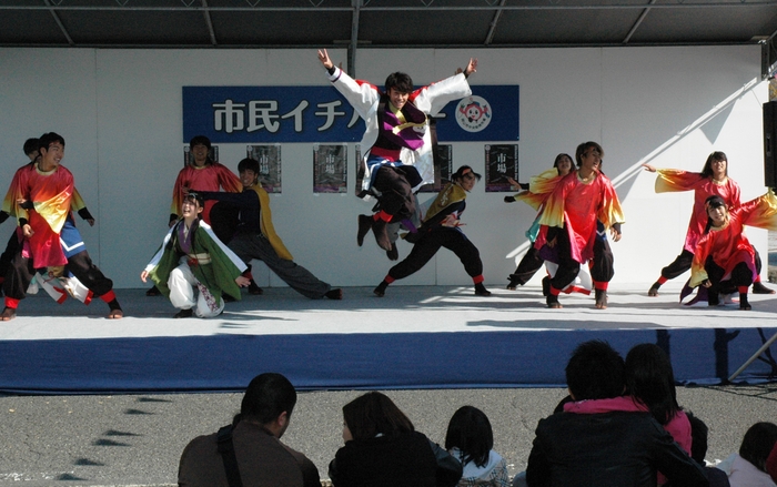 岡山うらじゃ連　四季