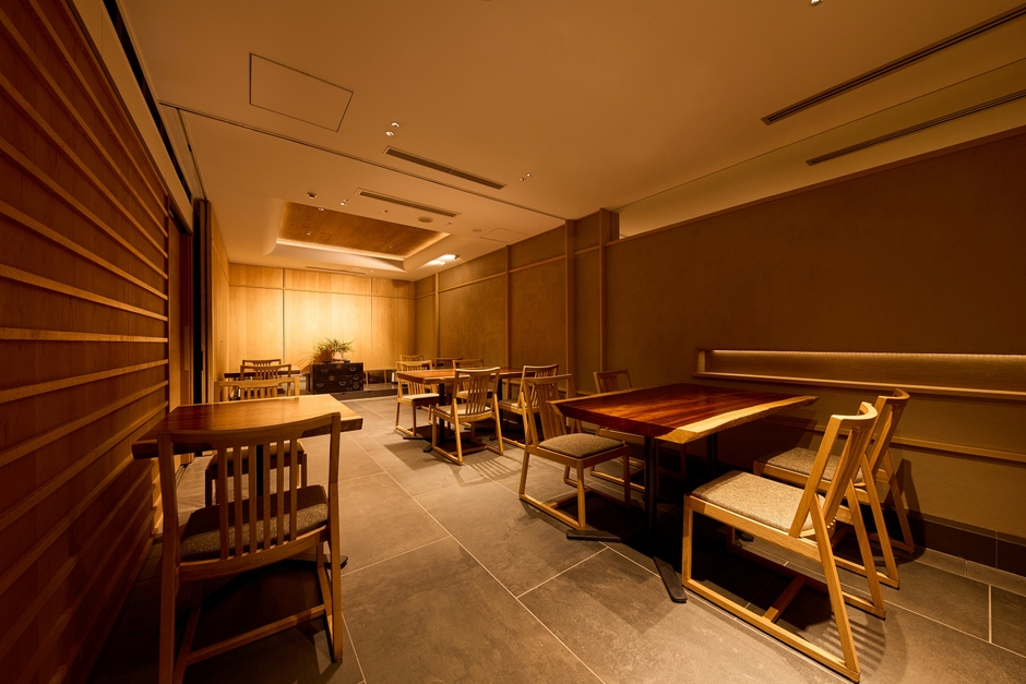 元麻布 ささ野 テーブル席