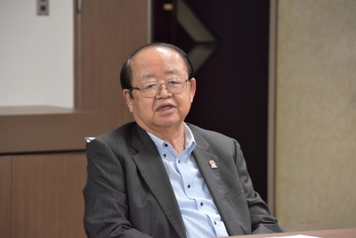 活躍に期待を寄せる立花理事長