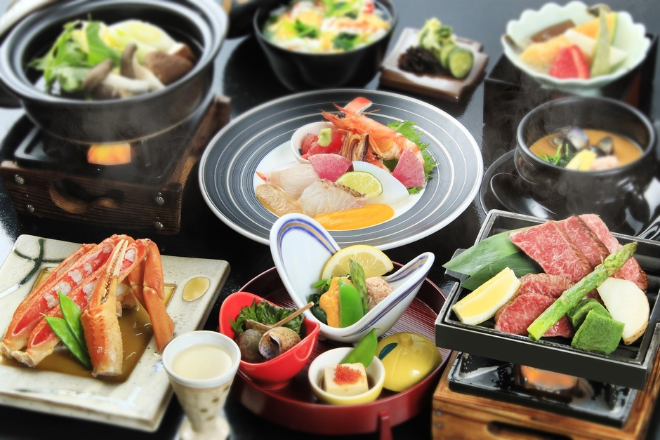 日本海の海の幸や鳥取和牛など地の物を愉しむ<お食事>