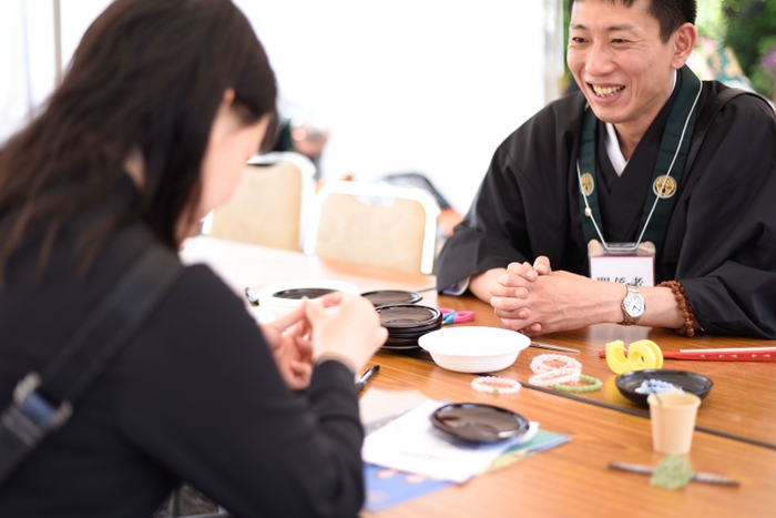 ◆茶坊えにしのうでわ念珠作り(予約不要)