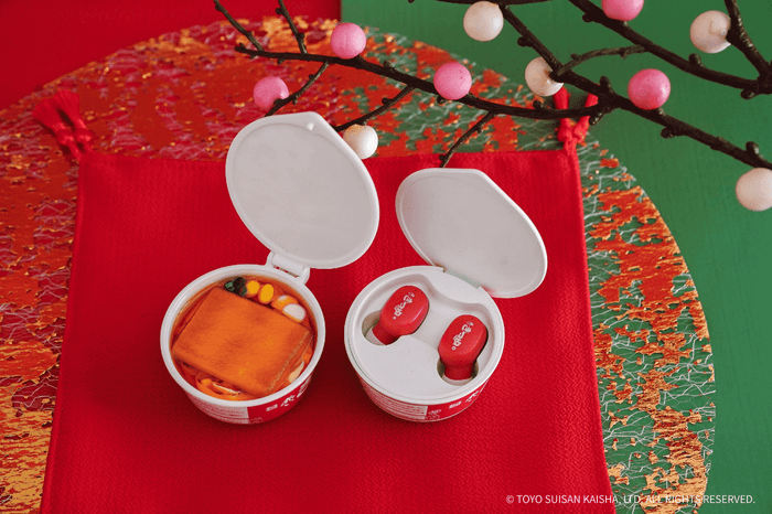 ▲赤いきつねうどん ミニチュアBC・ワイヤレスイヤフォン