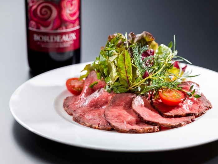 ローストビーフサラダ 