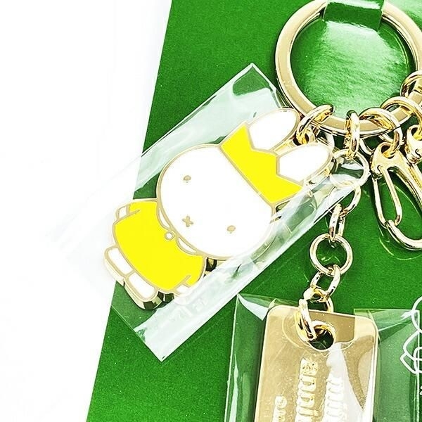 ミッフィー70th記念デザインのキーホルダー