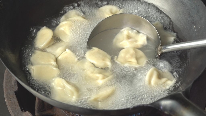 お好きなのは、水餃子?