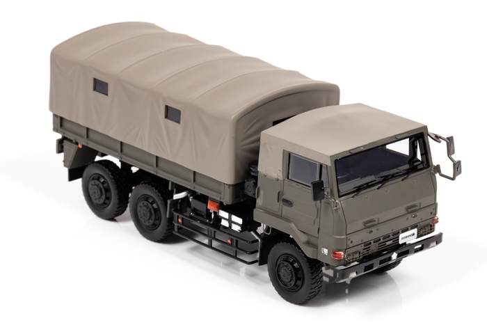 73式大型トラック 幌付:右前