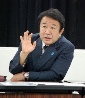 経済学部客員教授　青山 繁晴氏