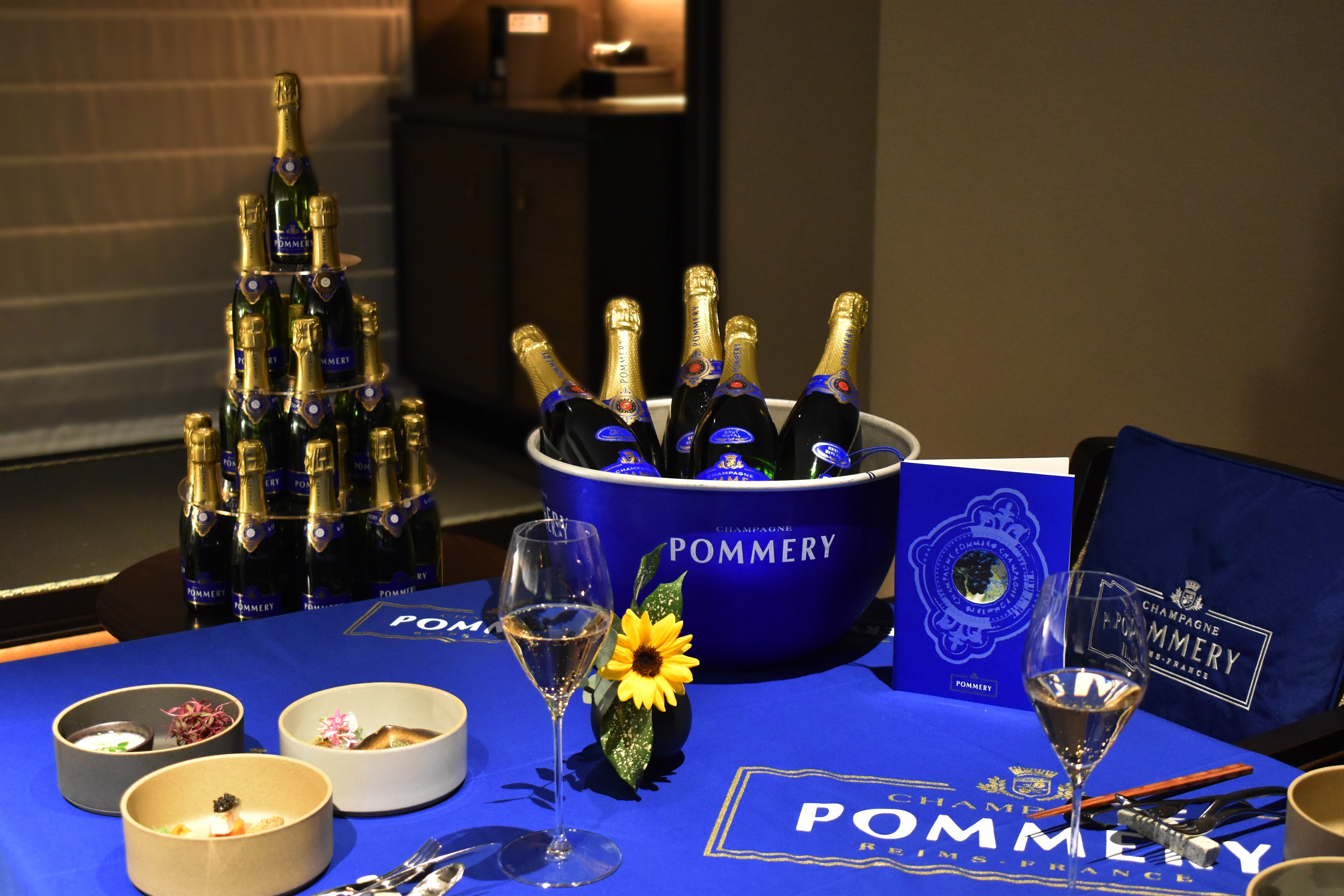 Pommery 京都悠洛ホテル Mギャラリー 専用個室でスポーツ観戦しながらシャンパーニュのフリーフロー フルボトルのお土産付きプラン Champagne Voyage By Pommery 販売 Newscast