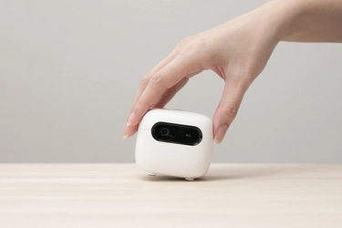 手のひらサイズのプロジェクター｜CINEMAGEシリーズ最新作 『CINEMAGE nano』が待望のリリース