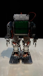 アップウィンドテクノロジー・インコーポレイテッド　 OpenEL(R)を採用した二足歩行可能な 次世代プラットフォームロボットUTRX-17を開発