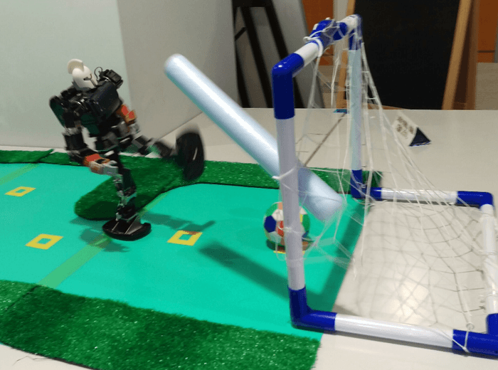 ロボット操作を体験しよう