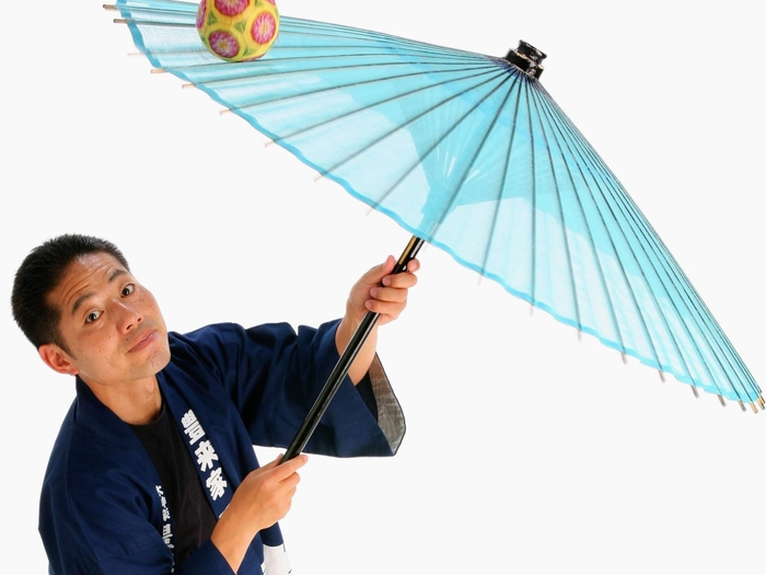 太神楽曲芸師・豊来家一輝氏