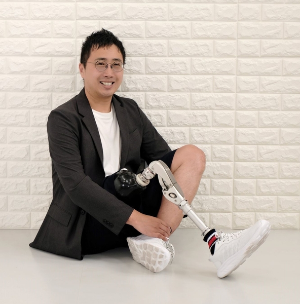 義足パパ大塚一輝