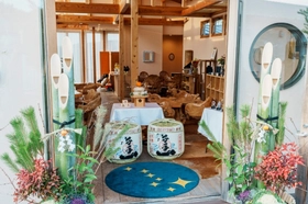 淡路島の星空が一年で最も澄みわたる季節。 この特別な時間に、ご家族の思い出が一番輝きますように。 兵庫県淡路島「GRAND CHARIOT 北斗七星135°」 年末年始ファミリープレミアムステイ 12月27日〜1月4日限定で販売